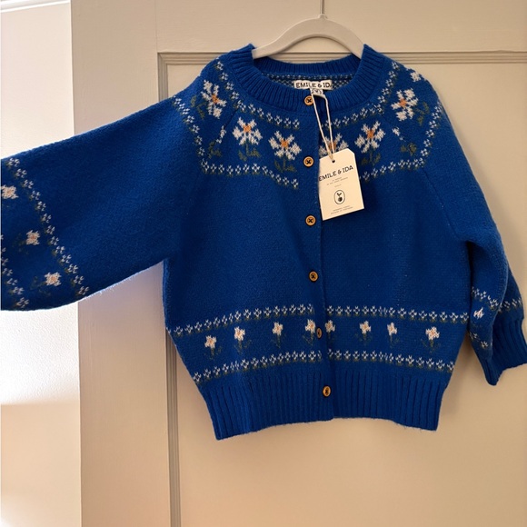 Emile et Ida Other - Emile et Aida Blue and white floral daisy knit cardigan 4T